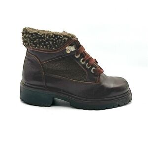 Vintage Lace-Up Winter Boots for Women, 8 US, Chunky Sole, Brown Leather